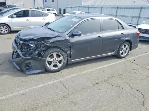 Toyota Corolla 1.8L 4 2013