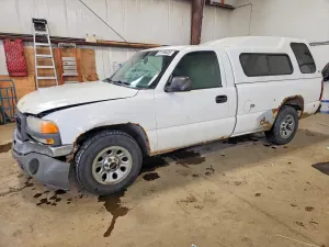 GMC Sierra 4.3L 6 2005
