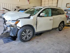 Nissan Pathfinder 3.5L 6 2017