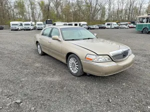 Lincoln Town Car 4.6L 8 2005
