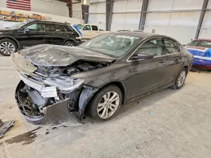 Chrysler 200 2.4L 4 2015