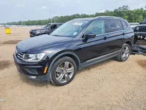 Volkswagen Tiguan 2.0L 4 2021