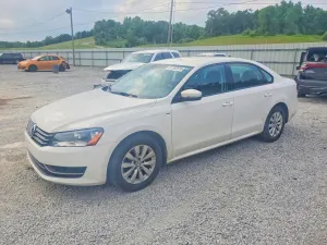 Volkswagen Passat 1.8L 4 2015
