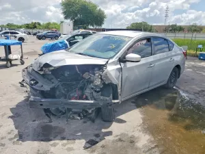 Nissan Sentra 1.8L 4 2017