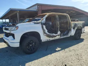 Chevrolet Silverado 1500 5.3L 8 2024