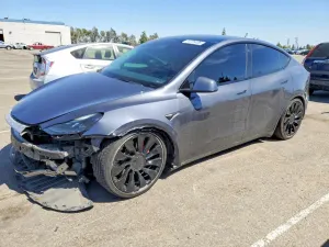 Tesla Model Y 2022