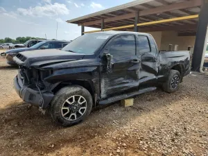 Toyota Tundra 4.6L 8 2016