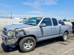 Toyota Tundra 4.7L 8 2001