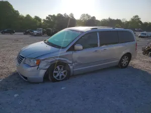 Chrysler Town & Country 3.8L 6 2010