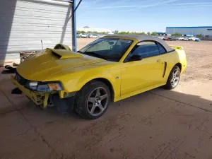 Ford Mustang 4.6L 8 2001
