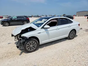 Volkswagen Jetta 1.4L 4 2019