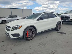 Mercedes-Benz GLA 2.0L 4 2015