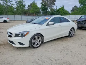 Mercedes-Benz CLA 2.0L 4 2015