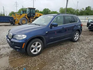 BMW X5 4.4L 8 2013