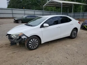 Toyota Corolla 1.8L 4 2015