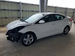 Hyundai Elantra 1.8L 4 2013