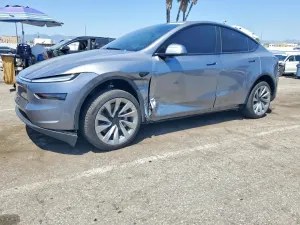 Tesla Model Y 2026