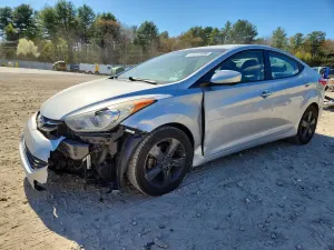 Hyundai Elantra 1.8L 4 2013