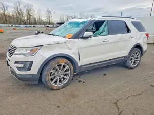 Ford Explorer 3.5L 6 2016