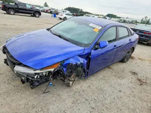 Hyundai Elantra 2.0L 4 2021