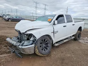 RAM 1500 5.7L 8 2019