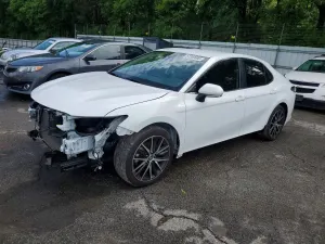 Toyota Camry 2.5L 4 2023