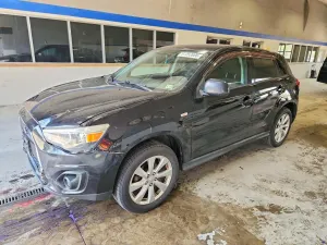 Mitsubishi Outlander 2.0L 4 2015
