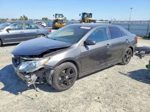 Toyota Camry 2.5L 4 2014