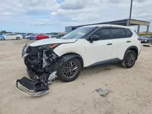 Nissan Rogue 2.5L 4 2021