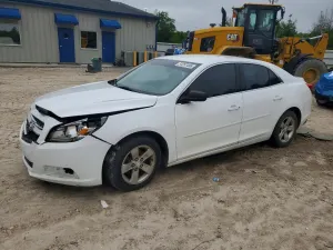 Chevrolet Malibu 2.5L 4 2013