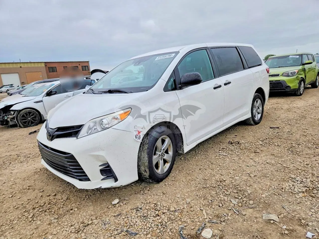 Toyota Sienna 3.5L 6 2020