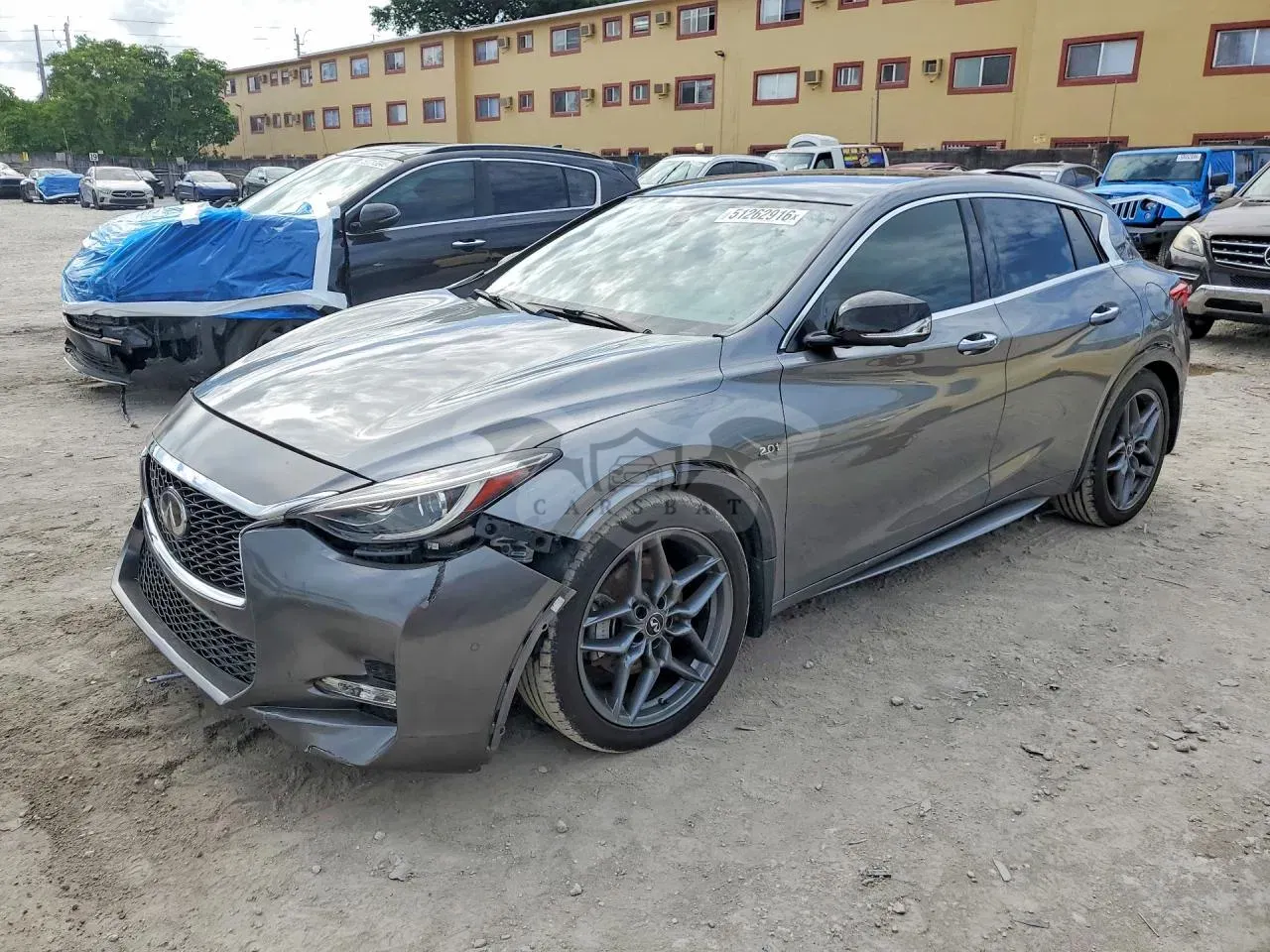 Infiniti QX30 2.0L 4 2019