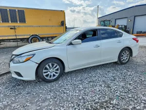 Nissan Altima 2.5L 4 2016