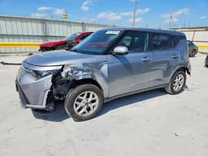 Kia Soul 2.0L 4 2024