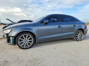 Audi A3 1.8L 4 2015