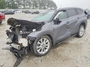Toyota Highlander 3.5L 6 2020