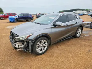 Infiniti QX30 2.0L 4 2017