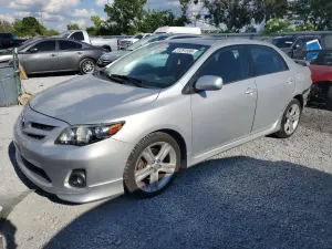 Toyota Corolla 1.8L 4 2013