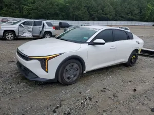 Kia K4 2.0L 4 2025
