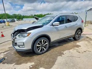 Nissan Rogue 2.5L 4 2020
