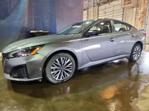 Nissan Altima 2.5L 4 2025