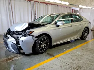 Toyota Camry 2.5L 4 2022