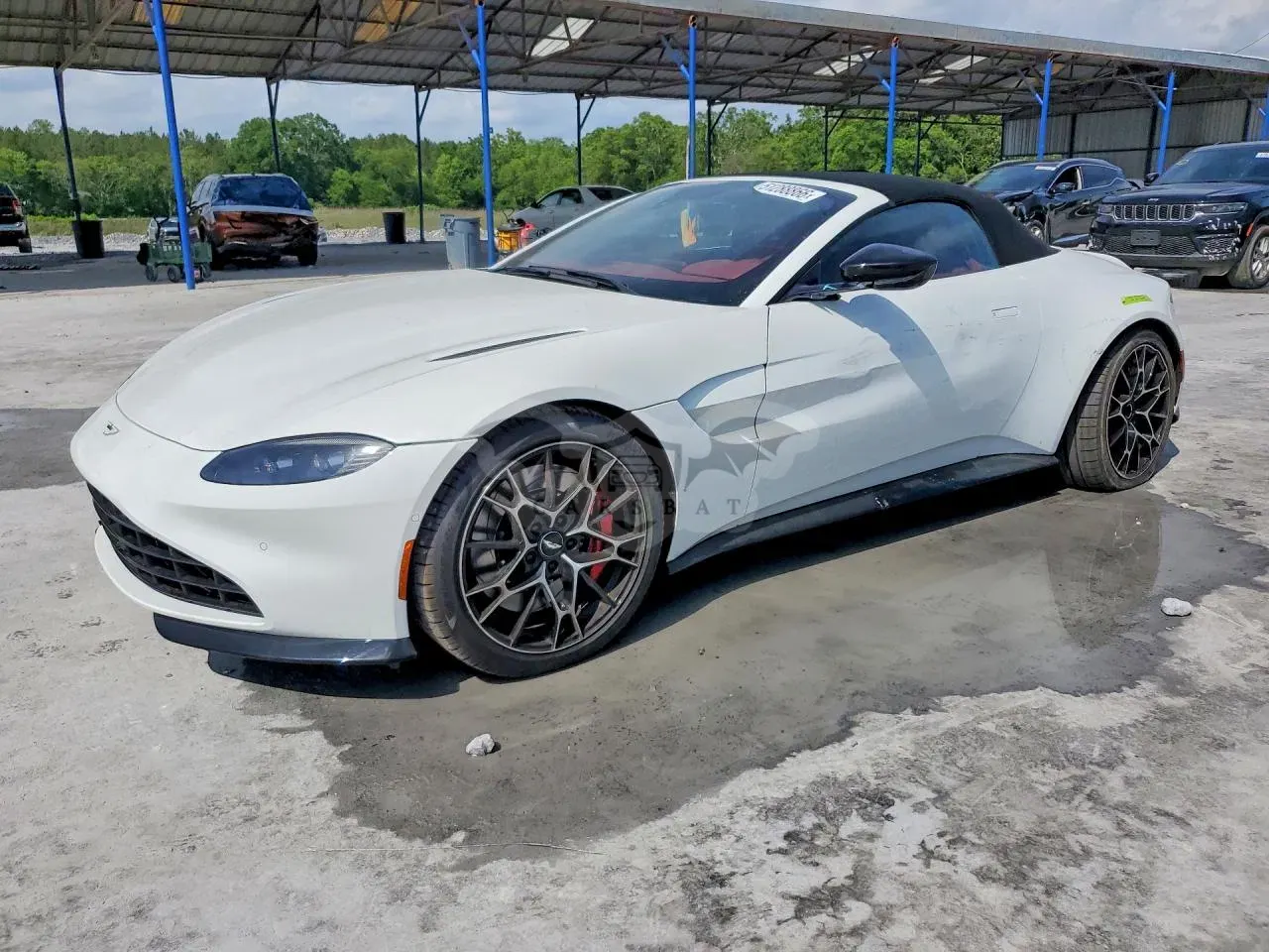 Aston Martin Vantage 4.0L 8 2022