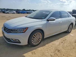 Volkswagen Passat 1.8L 4 2016