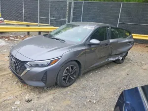Nissan Sentra 2.0L 4 2025