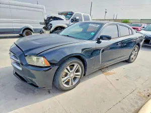 Dodge Charger 5.7L 8 2014