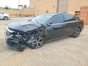 Volkswagen Passat 2.0L 4 2021