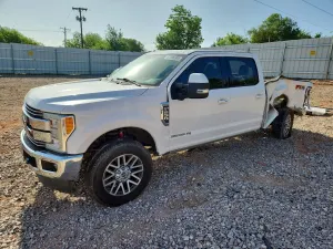 Ford F-250 6.7L 8 2017