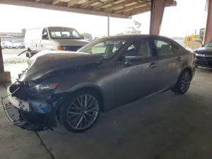 Lexus IS 2.5L 6 2014