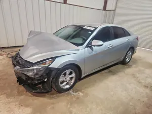 Hyundai Elantra 2.0L 4 2021